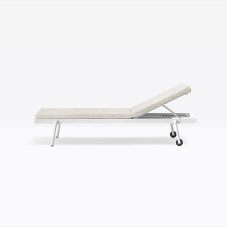 Pedrali Rail/2 sun lounger with cushion and rear castors Buy on Shopdecor PEDRALI collections