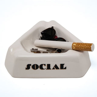 Diesel with Seletti Social Smoker centerpiece #variant# | Acquista i prodotti di DIESEL LIVING WITH SELETTI ora su ShopDecor